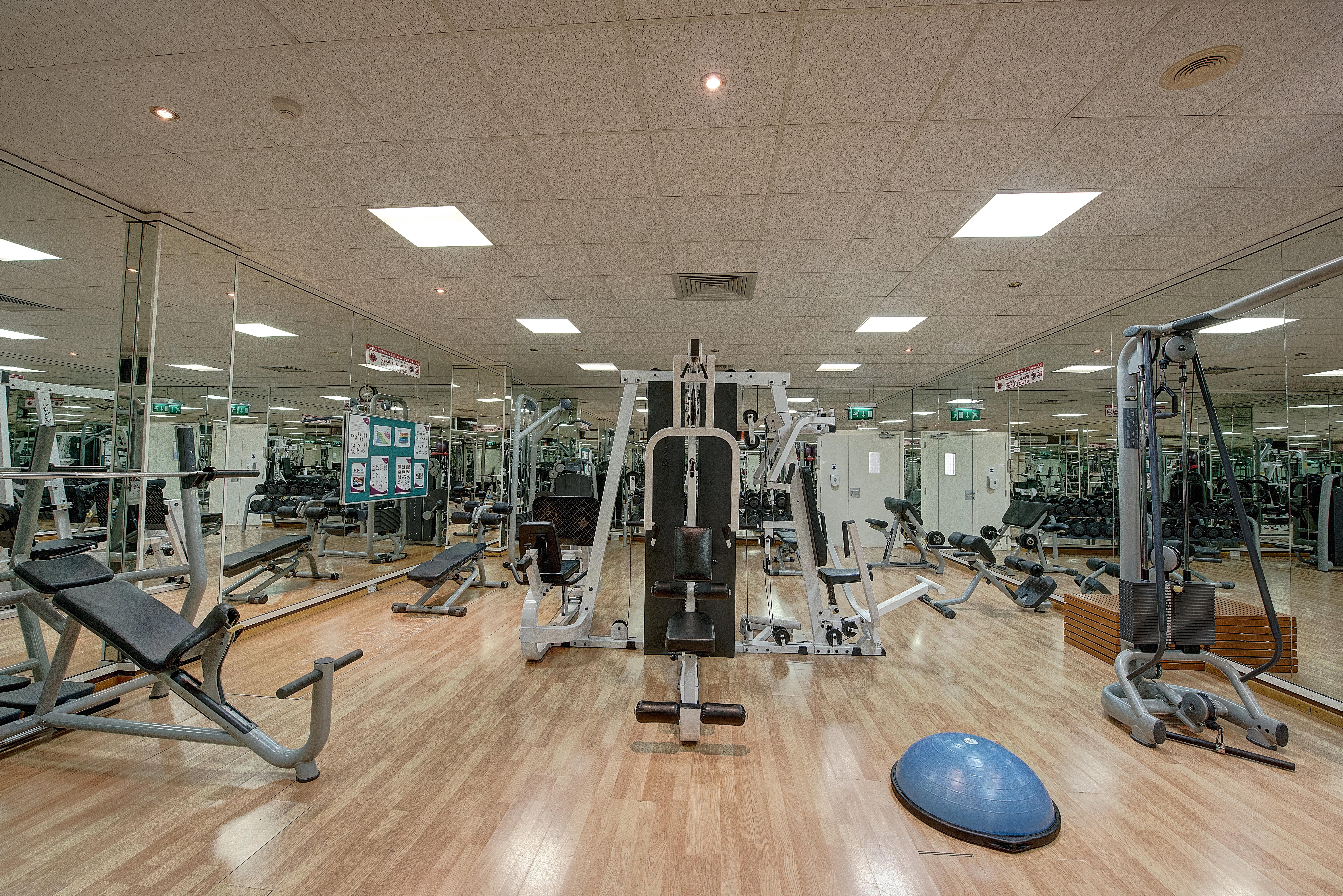 Crowne Plaza Resort Salalah By Ihg מראה חיצוני תמונה The gym at the National Olympic Centre, Lee Valley